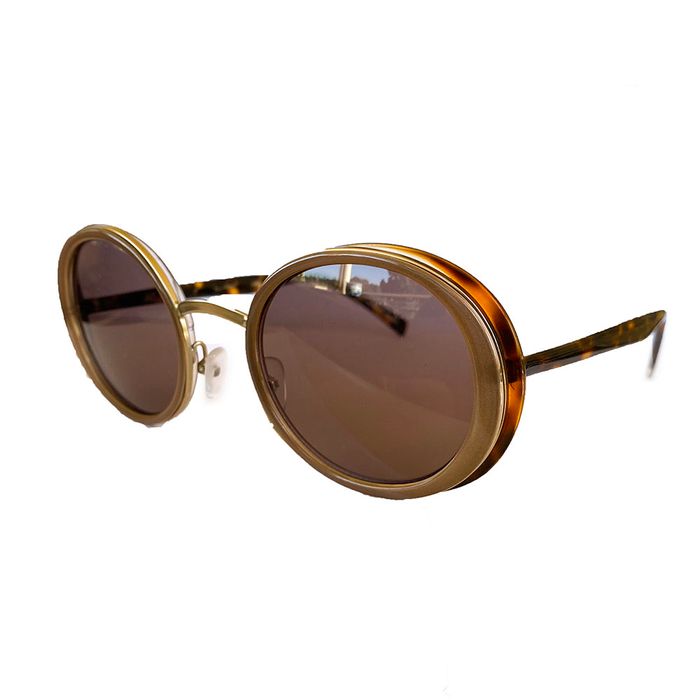 bee-nude-lente-castanha-oculos